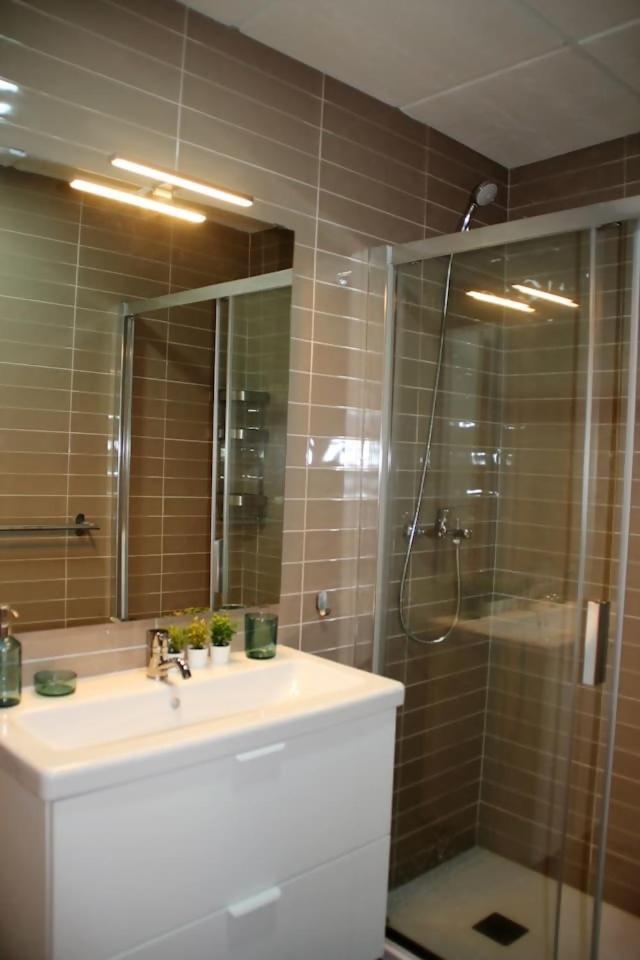 Apartament La Caramba Amplio En La Playa Malaga